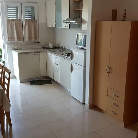 Karla, Dobropoljana, Otok Pasman Dobropoljana