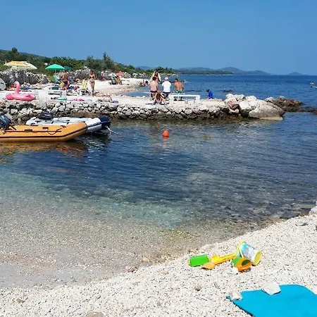 Karla, Dobropoljana, Otok Pasman Dobropoljana